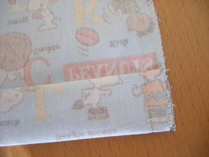 ②底からまち分を折り上げて縫う