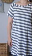 ボーダーワンピ着用