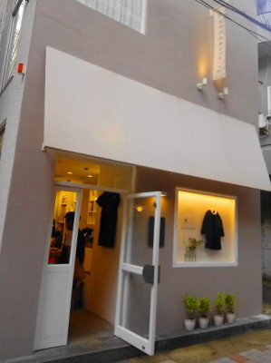 ＣＨＥＣＫ＆ＳＴＲＩＰＥさん