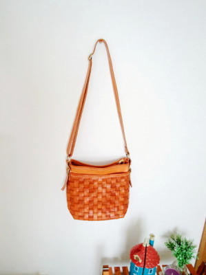 ショルダーバッグ